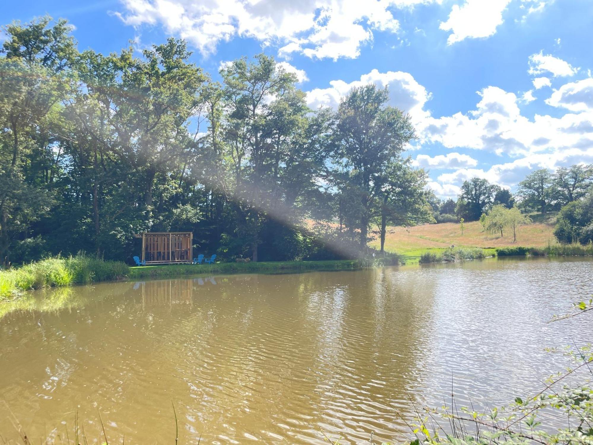 Gite Neuf Avec Jardin, Foret Et Etang Argenton Sur Creuse Εξωτερικό φωτογραφία